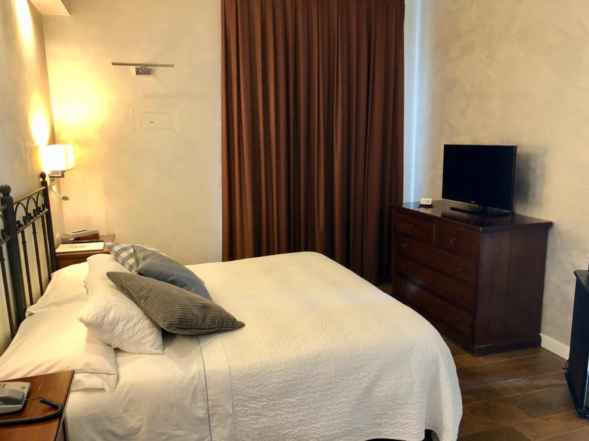 Hotel Ferro Di Cavallo Павуло нел Фриняно Екстериор снимка