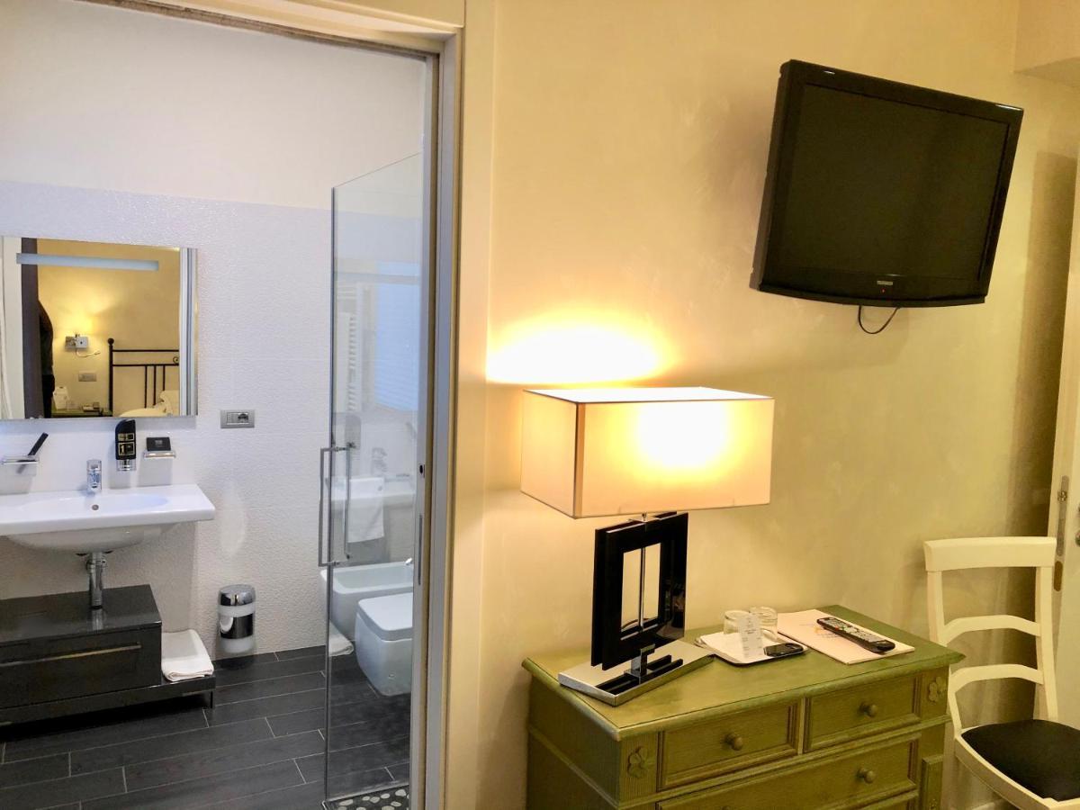 Hotel Ferro Di Cavallo Павуло нел Фриняно Екстериор снимка